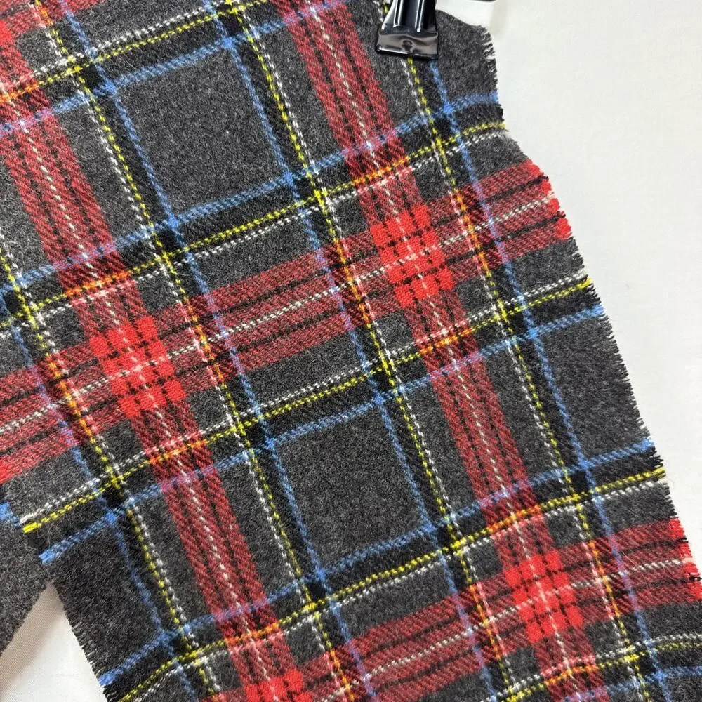 Edinburgh Woollen Mills Vintage‎ Red Gray Tartan Plaid Rectangle Scarf Pure Wool